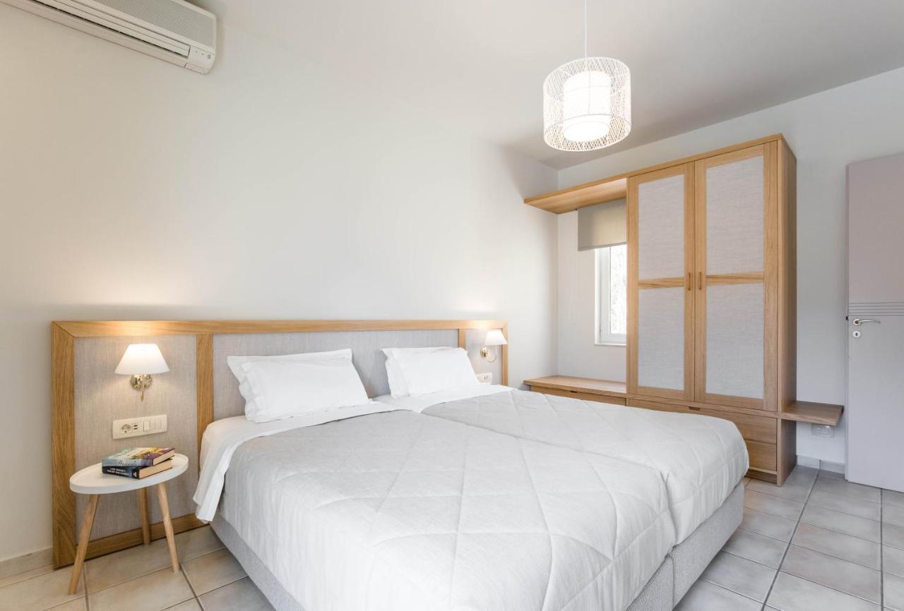 Triton Apartments Káto Darátsos Eksteriør bilde