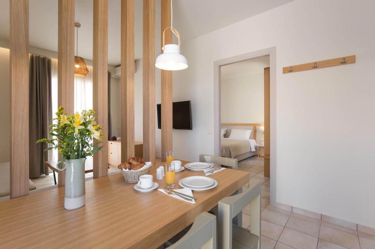 Triton Apartments Káto Darátsos Eksteriør bilde